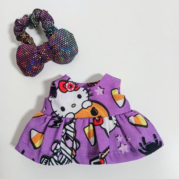 Custom Hello Kitty Halloween Dress and Metallic Bow Made to fit Labubu - Picture 4 of 6